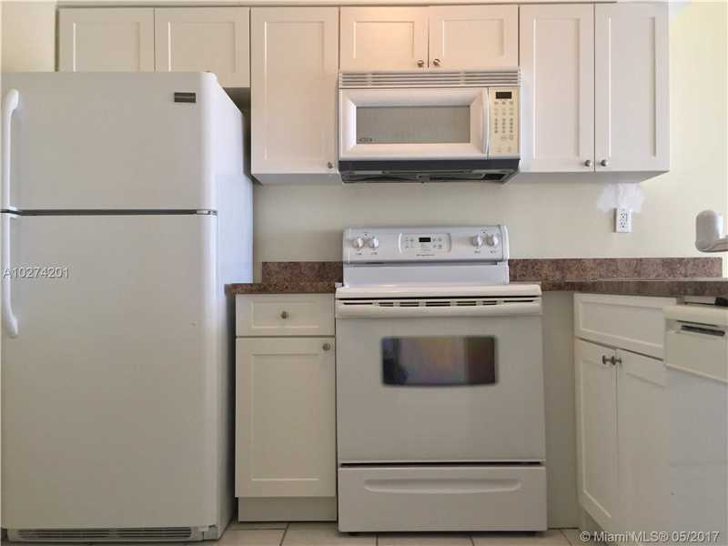 16465 Northeast 22nd Ave, North Miami Beach, FL 33160