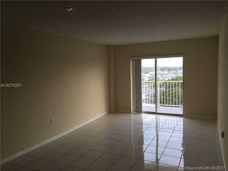 16465 Northeast 22nd Ave, North Miami Beach, FL 33160