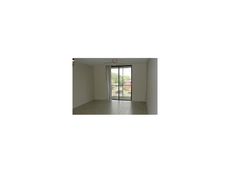 16950 W Dixie Hwy A335, North Miami Beach, FL 33160