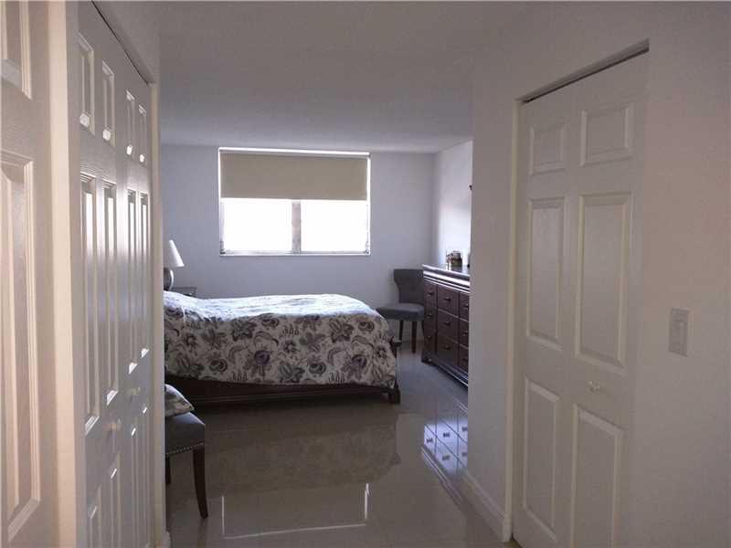 3600 Northeast 170th St, North Miami Beach, FL 33160