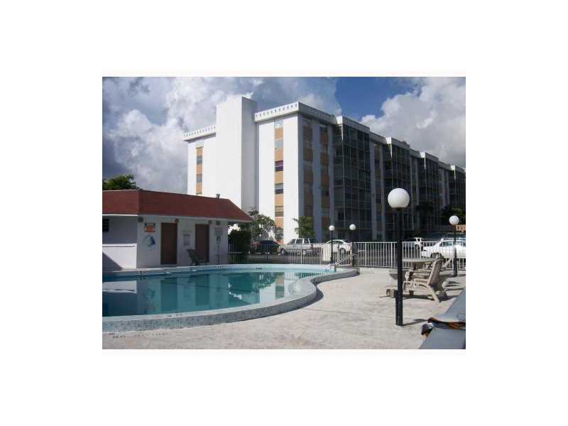 16465 Northeast 22nd Ave, North Miami Beach, FL 33160