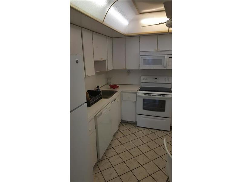 18031Biscayne Blvd, Aventura, FL 33160