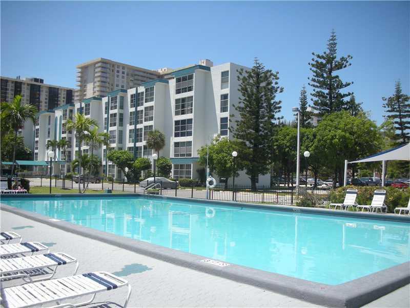 200177 DR, Sunny Isles Beach, FL 33160