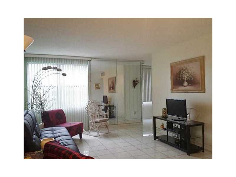 17620Atlantic Blvd, Sunny Isles Beach, FL 33160