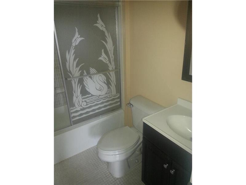 16465 Northeast 22nd Ave, Miami, FL 33160