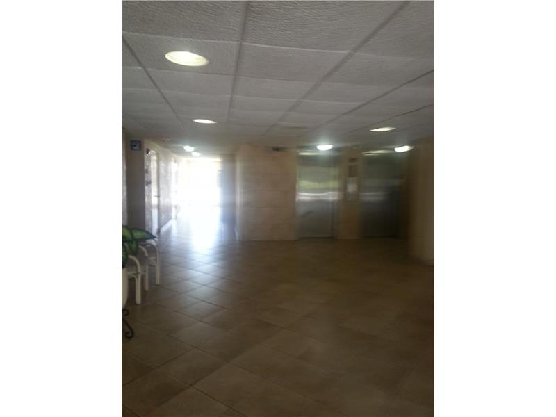 16465 Northeast 22nd Ave, Miami, FL 33160