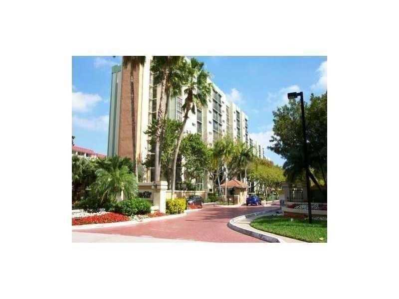 16909 North Bay Rd, Sunny Isles Beach, FL 33160