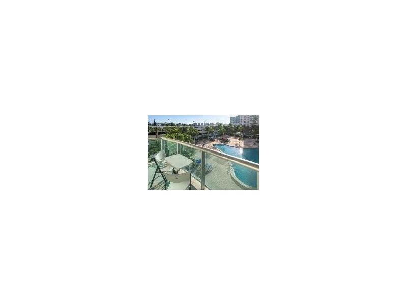 19370Collins Ave, Sunny Isles Beach, FL 33160