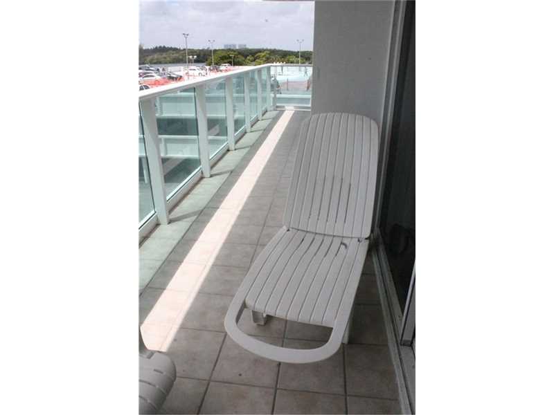 100BAYVIEW DR, Sunny Isles Beach, FL 33160