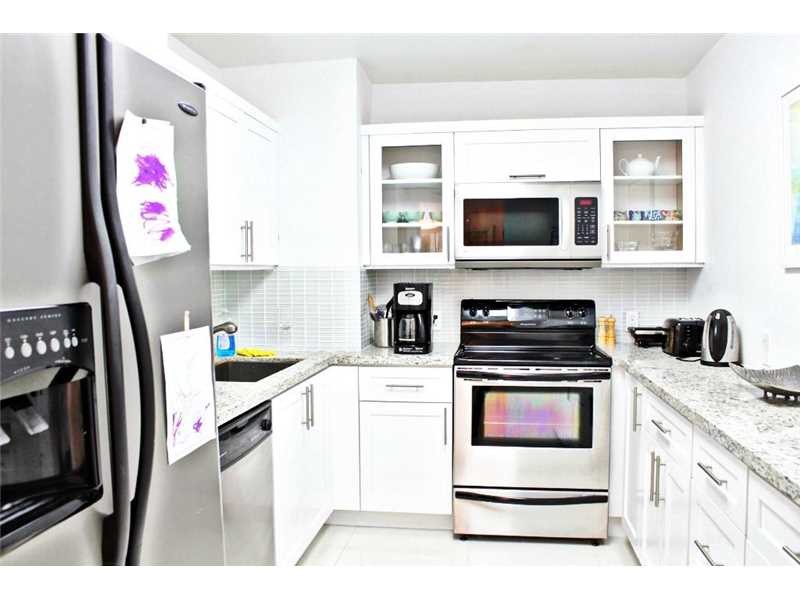 100Bayview, Sunny Isles Beach, FL 33160