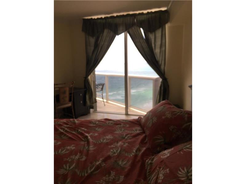 18911Collins Ave, Sunny Isles Beach, FL 33160