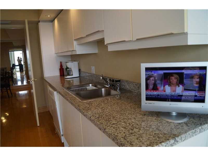 7000Island Blvd, Aventura, FL 33160