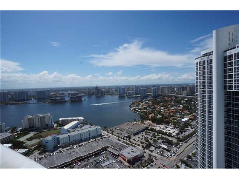 18101Collins Ave, Sunny Isles Beach, FL 33160