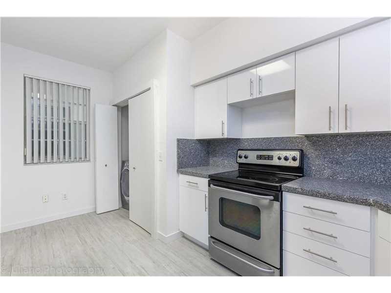 3255 NE 184 ST 12118, North Miami Beach, FL 33160