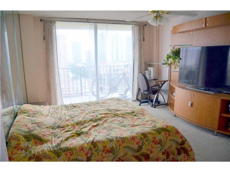 290174th St, Sunny Isles Beach, FL 33160