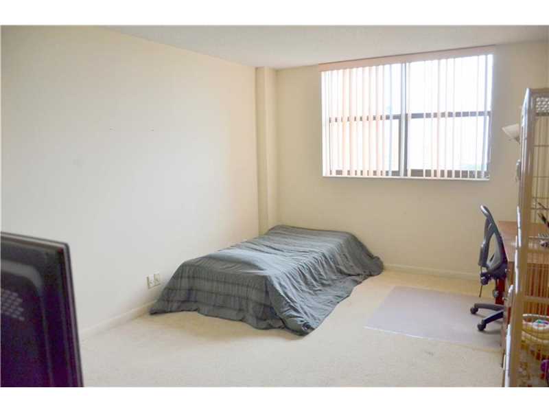 290174th St, Sunny Isles Beach, FL 33160