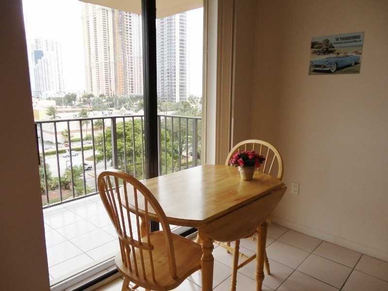 210174th St, Sunny Isles Beach, FL 33160