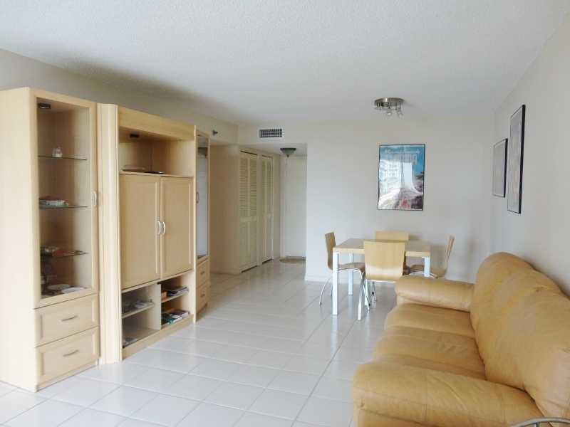 210174th St, Sunny Isles Beach, FL 33160