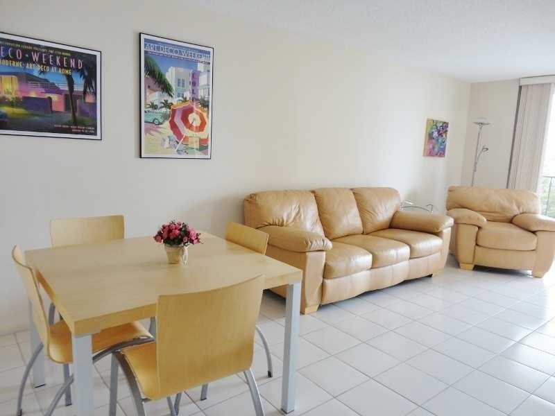 210174th St, Sunny Isles Beach, FL 33160