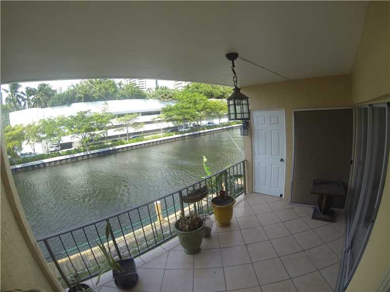 3745 Northeast 171st St, Eastern Shores, FL 33160
