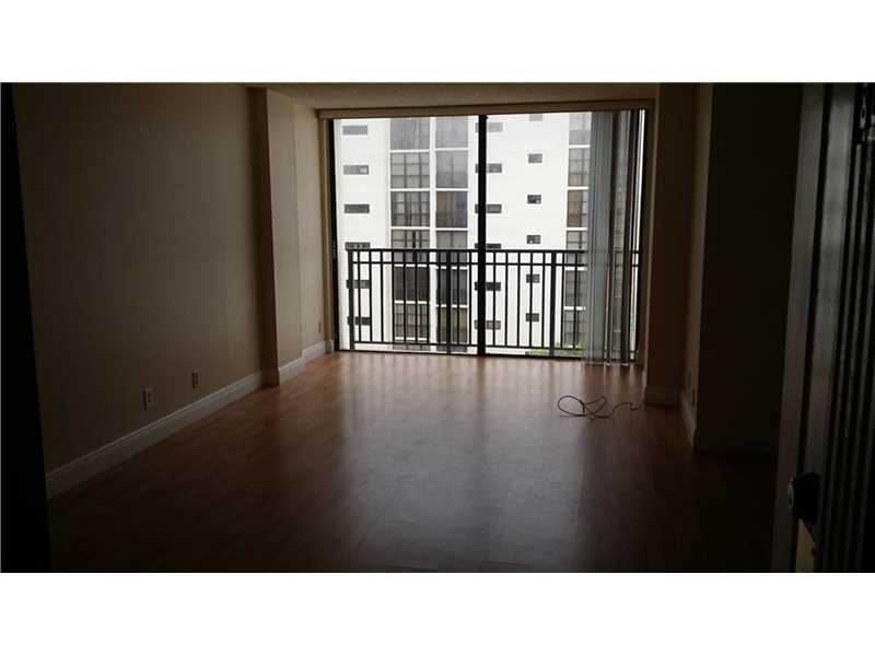 16909 North Bay Rd, Sunny Isles Beach, FL 33160