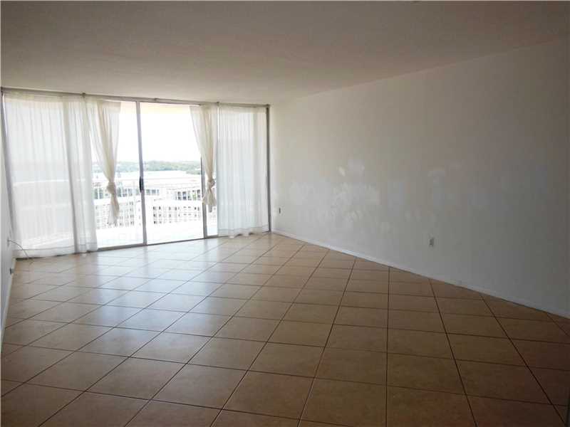 18031Biscayne Blvd, Aventura, FL 33160
