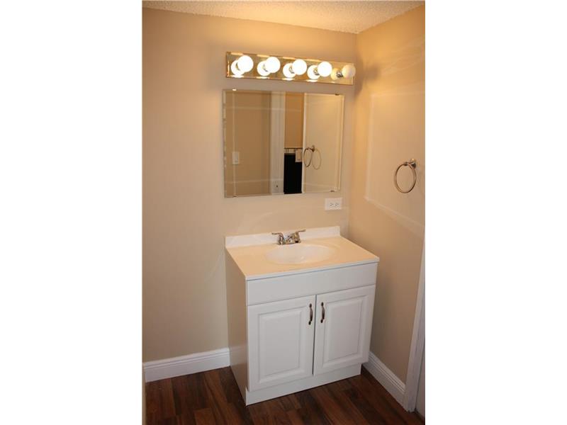 17021 North Bay Rd, Sunny Isles Beach, FL 33160