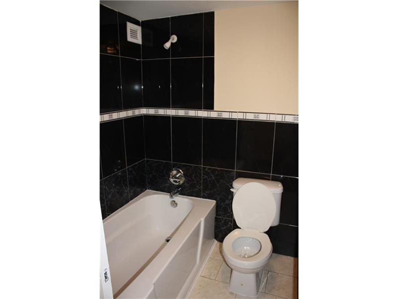 17021 North Bay Rd, Sunny Isles Beach, FL 33160
