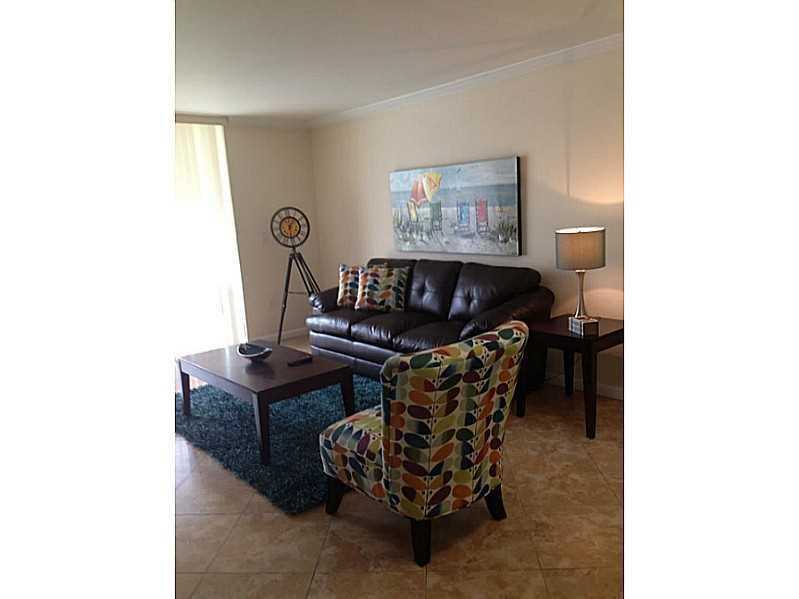 3849 Northeast 169th St, North Miami Beach, FL 33160