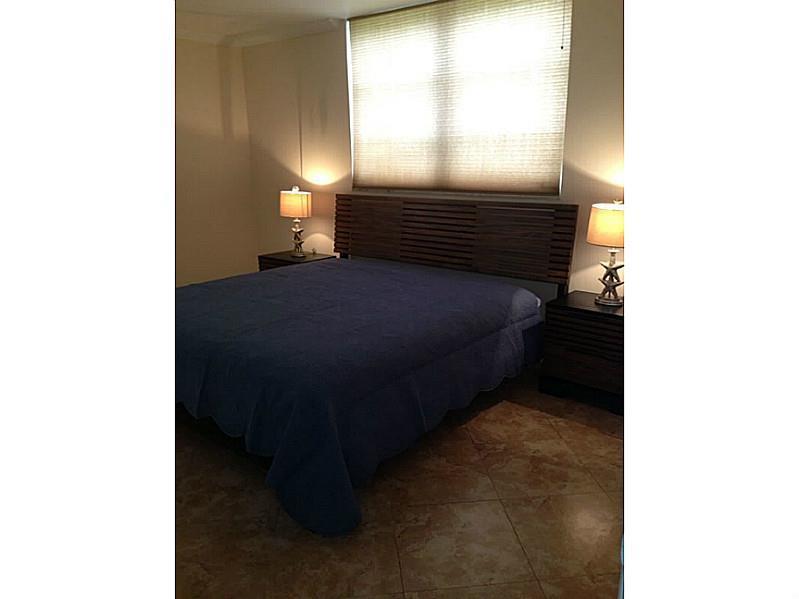 3849 Northeast 169th St, North Miami Beach, FL 33160