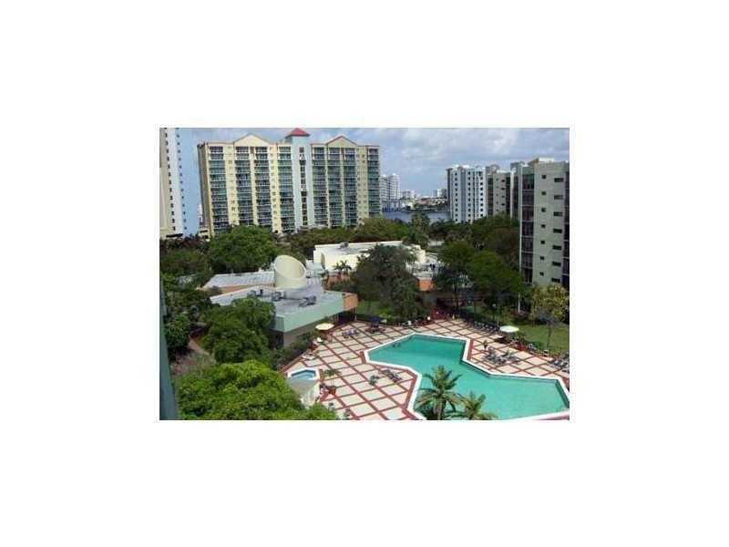 17021 North Bay Rd, Sunny Isles Beach, FL 33160