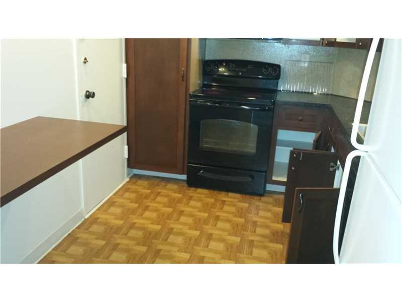 500BAYVIEW DR, Sunny Isles Beach, FL 33160
