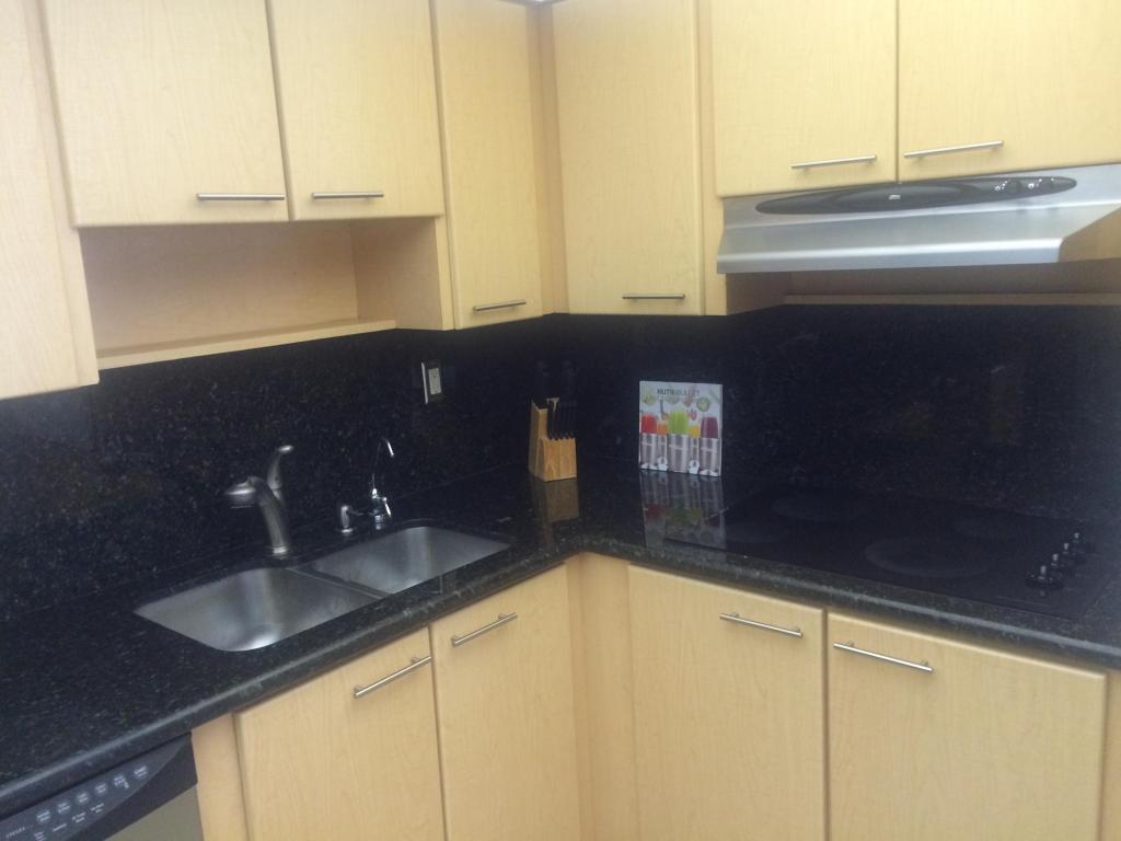 19390 Collins Avenue, Sunny Isles Beach, FL 33160