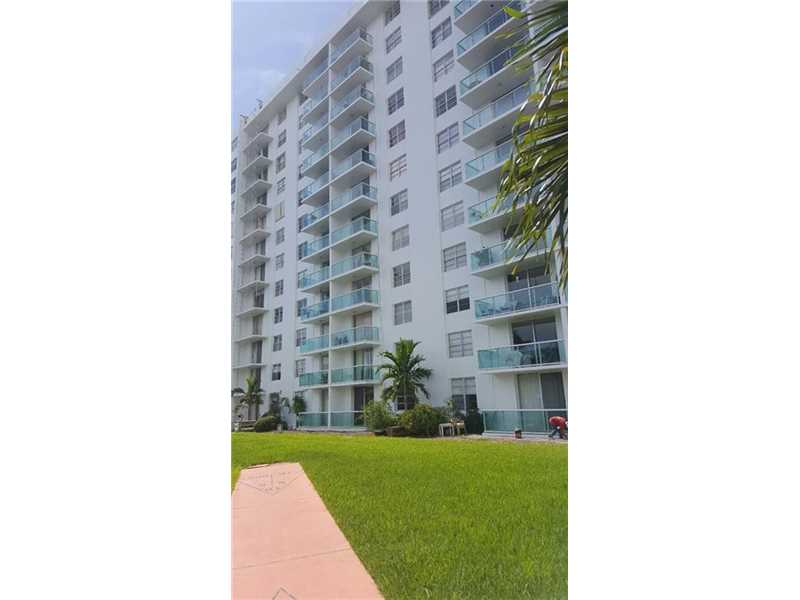 2841 Northeast 163rdSt, North Miami Beach, FL 33160