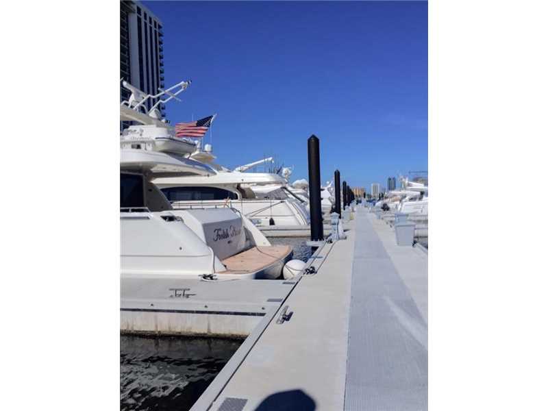 17301biscayne, Aventura, FL 33160