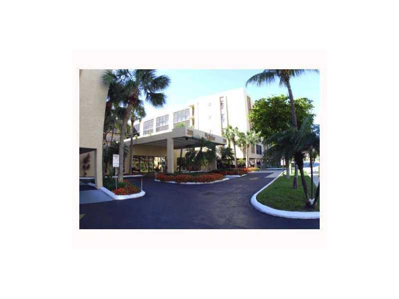 201178th Dr, Sunny Isles Beach, FL 33160