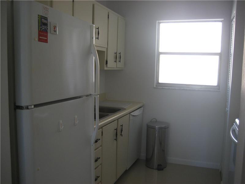 201178th Dr, Sunny Isles Beach, FL 33160