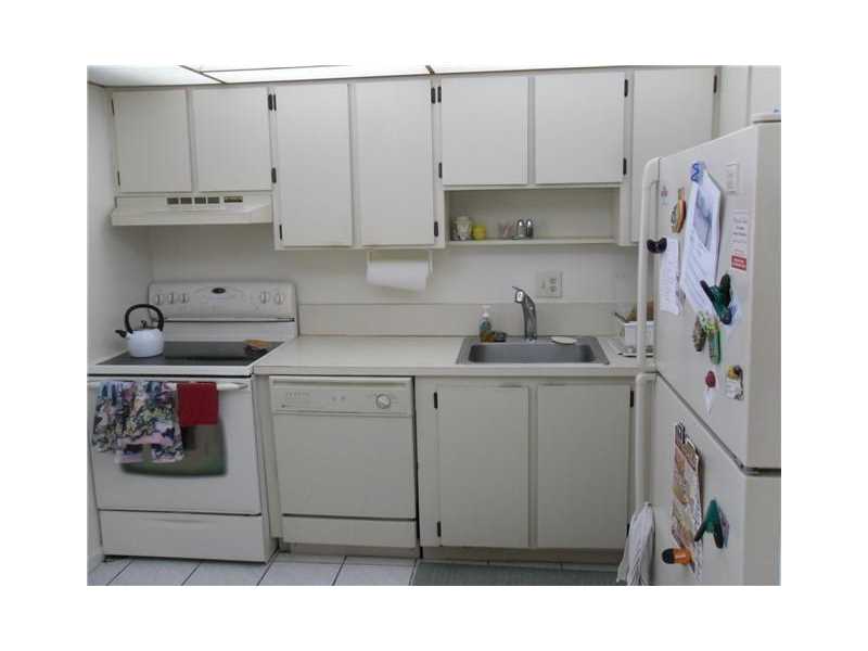 16570 Northeast 26 AV, North Miami Beach, FL 33160