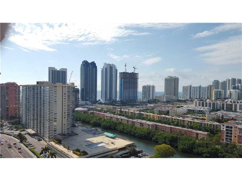 251174th St, Sunny Isles Beach, FL 33160