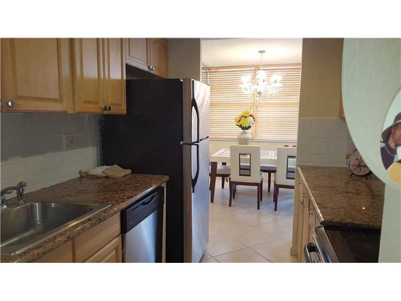 251174th St, Sunny Isles Beach, FL 33160