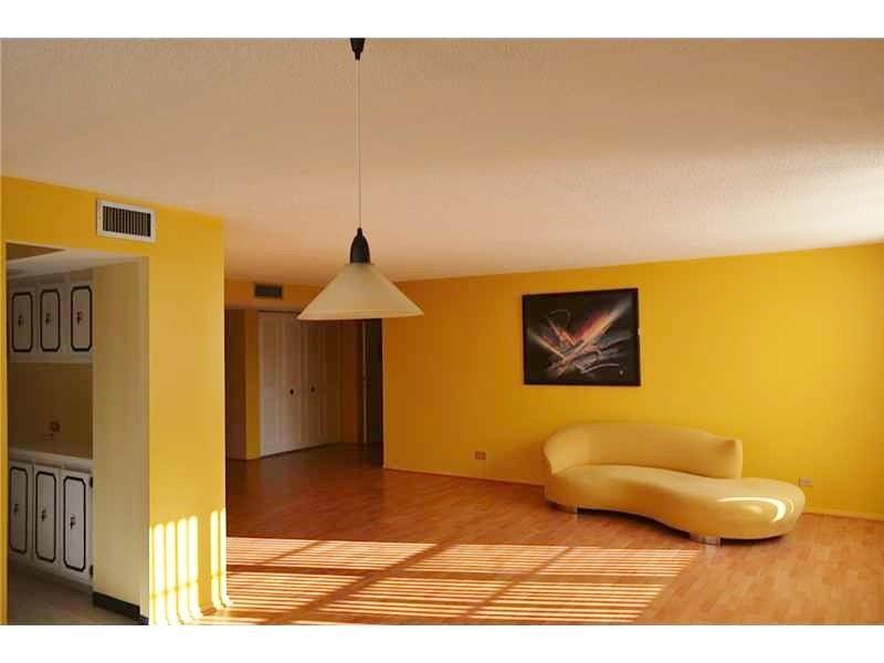230174th St, Sunny Isles Beach, FL 33160