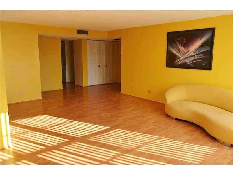 230174th St, Sunny Isles Beach, FL 33160