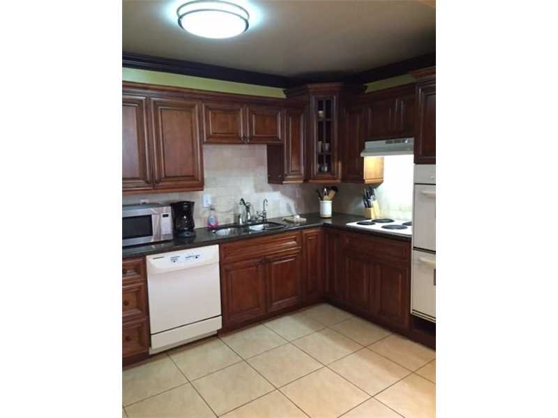 19380Collins Ave, Sunny Isles Beach, FL 33160