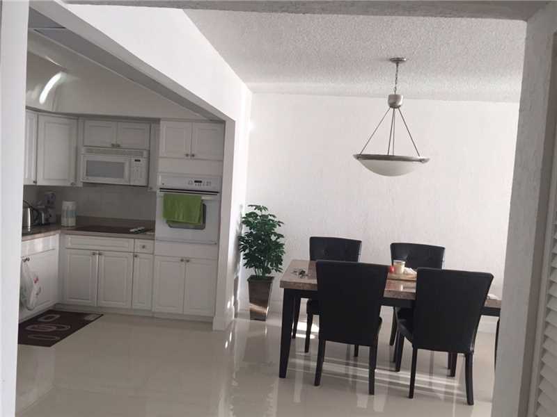 19390Collins Ave, Sunny Isles Beach, FL 33160