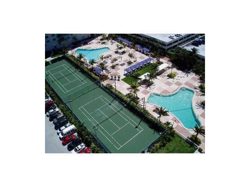 19380Collins Ave, Sunny Isles Beach, FL 33160