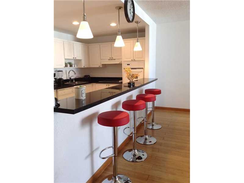 19380Collins Ave, Sunny Isles Beach, FL 33160