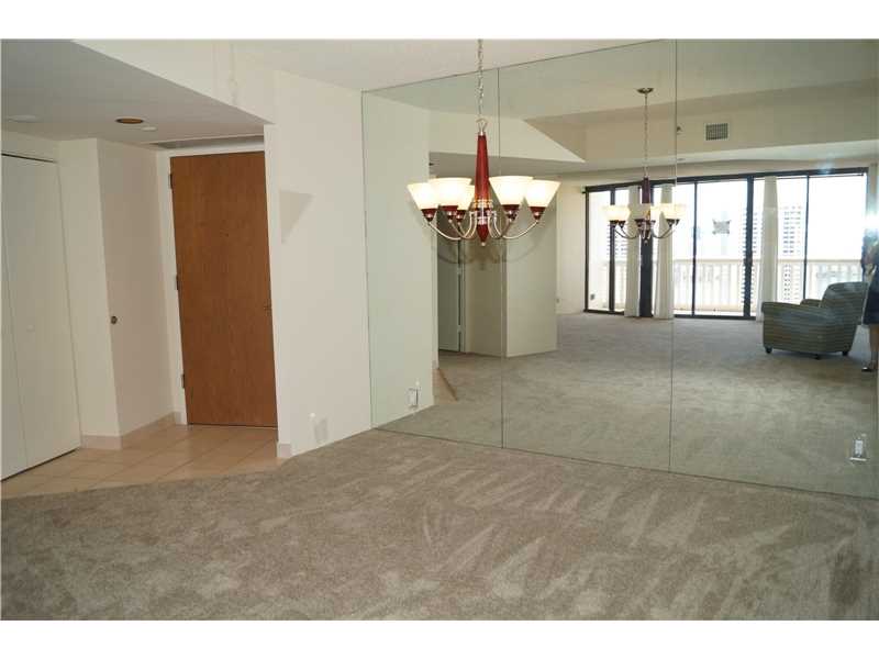 1000 East Island Blvd, Aventura, FL 33160