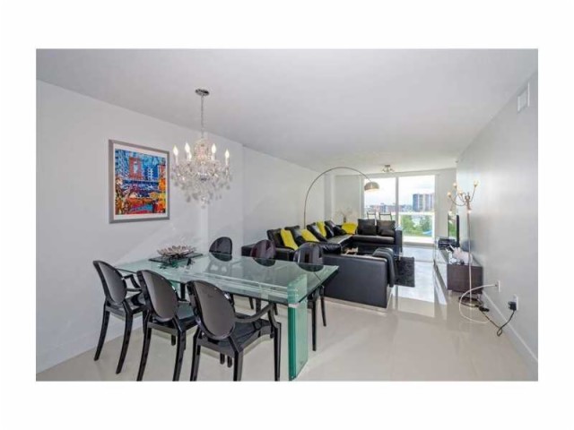 17275COLLINS AV, Sunny Isles Beach, FL 33160
