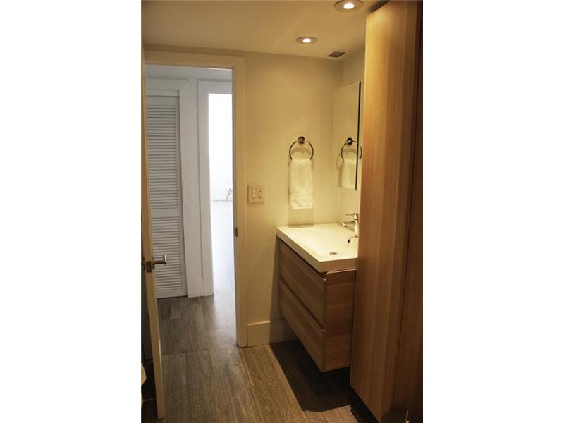 19370Collins Ave, Sunny Isles Beach, FL 33160