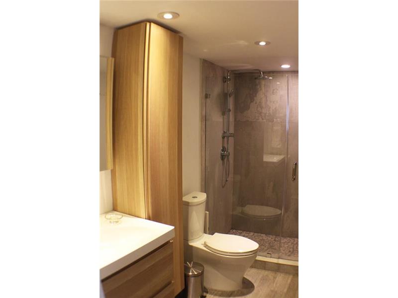19370Collins Ave, Sunny Isles Beach, FL 33160